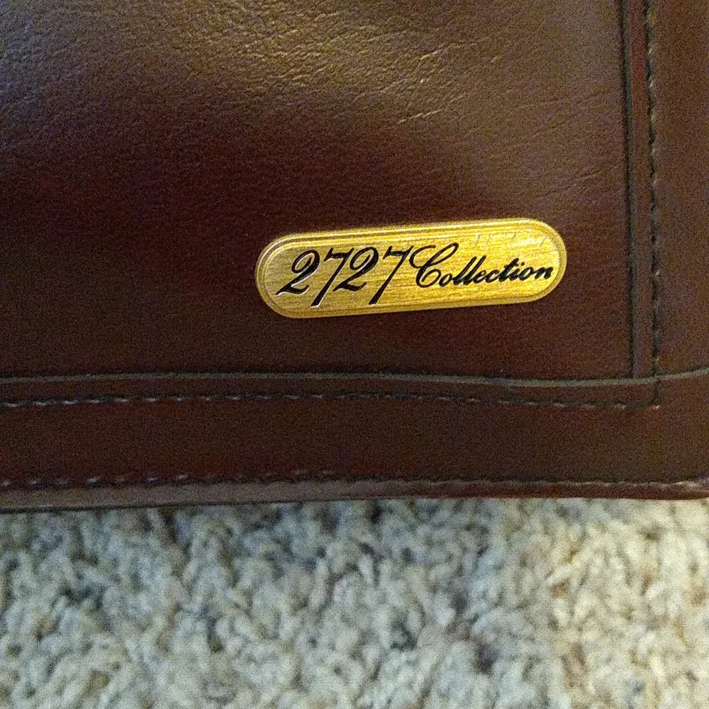 Leather Briefcase Tote Wine-colored